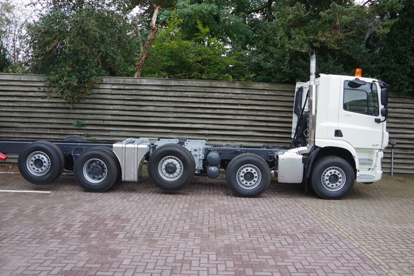 DAF_FAX_10x4_chassis 11.600 kg
